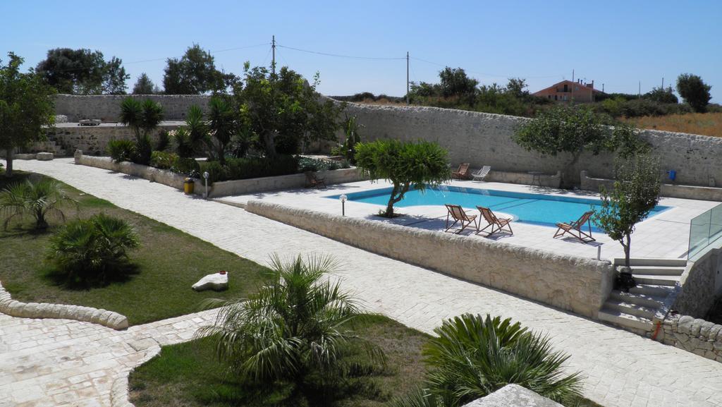 Relais Cimilla B&B Ragusa Exterior photo
